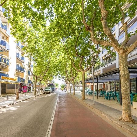 Apartamentos Michelangelo Arysal Salou Bagian luar foto