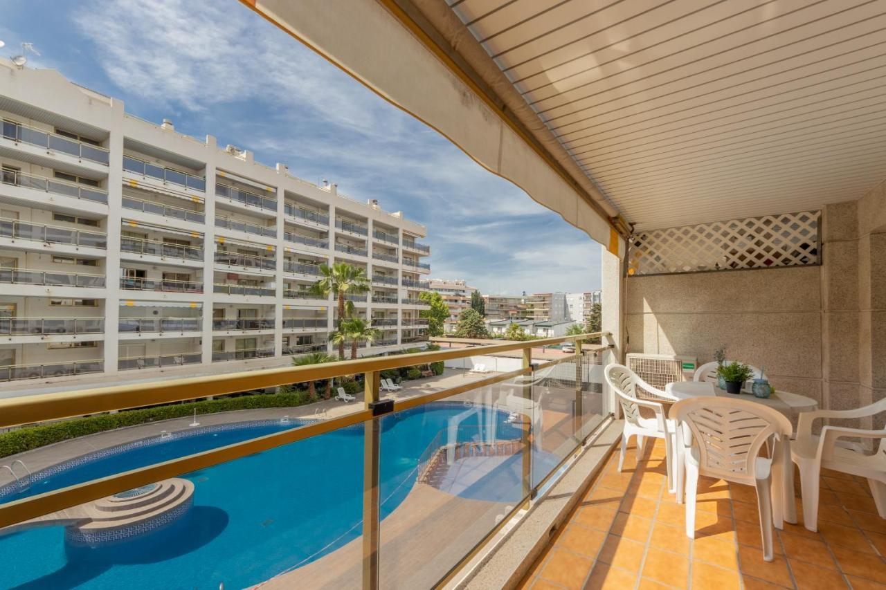 Apartamentos Michelangelo Arysal Salou Bagian luar foto